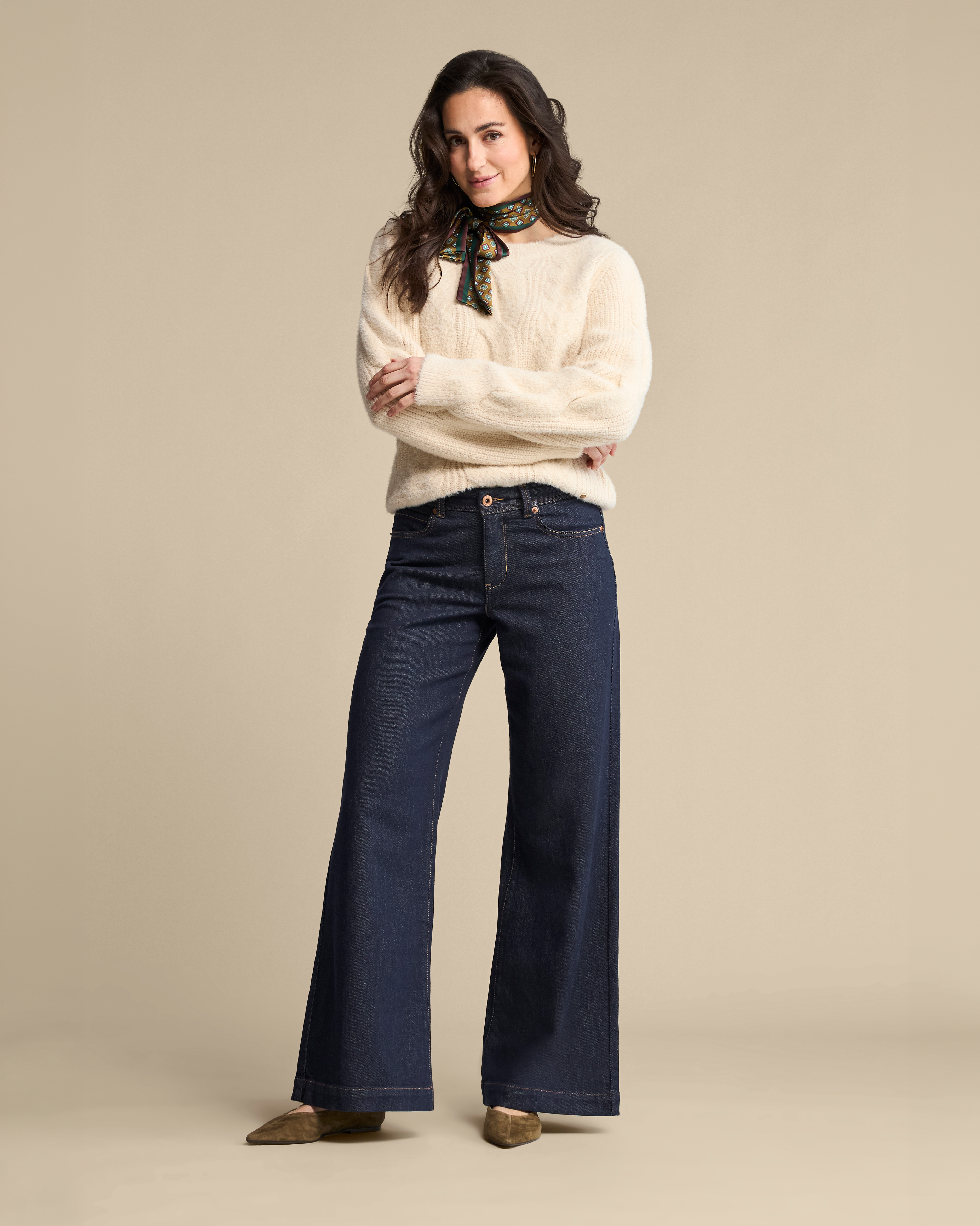 https://imagesb2c.magic-apparels.becosoft.net/articles/RB_AW26_LOOK_10_0382.jpg?height=150&width=150&scale=canvas&qs=4947
