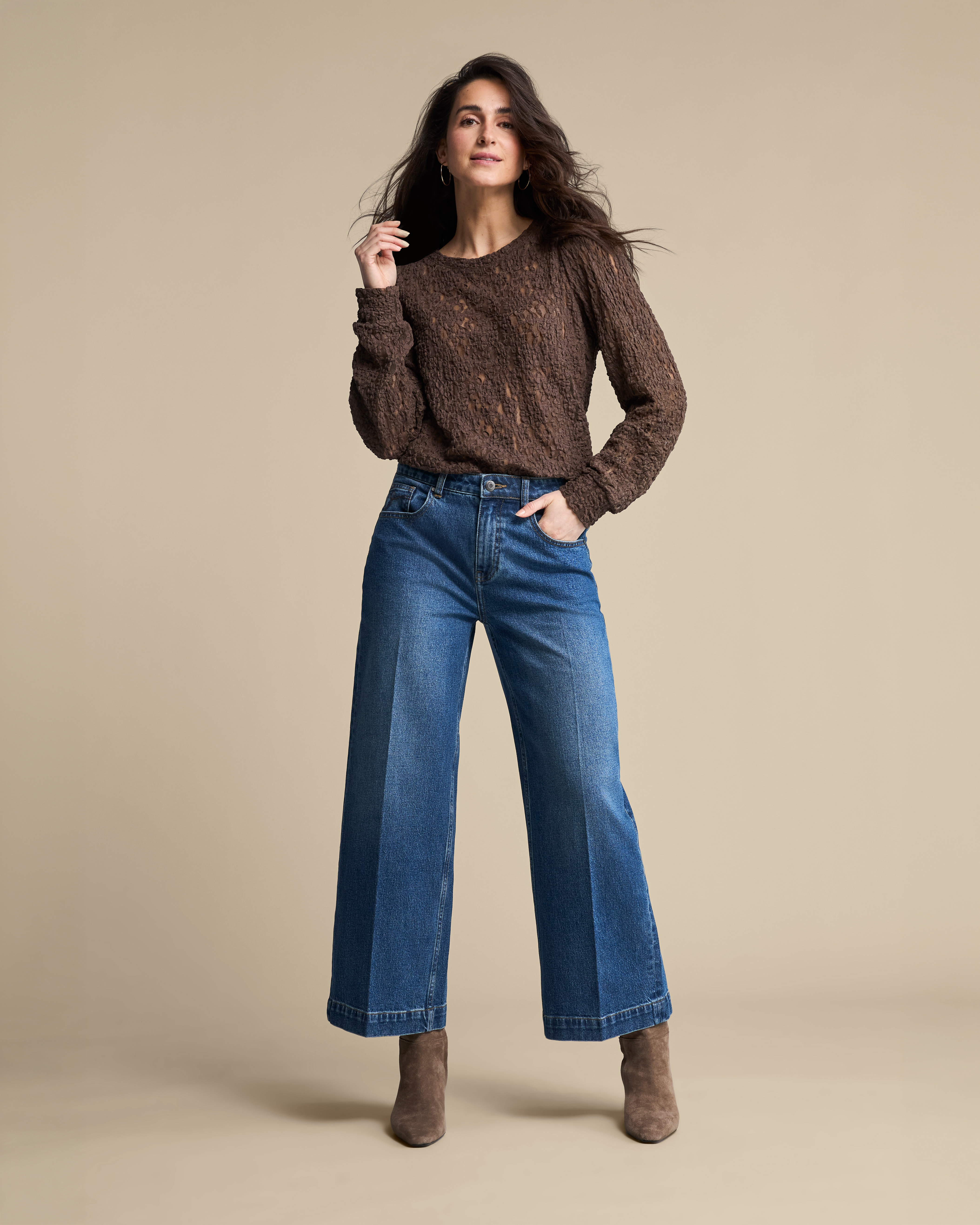 https://imagesb2c.magic-apparels.becosoft.net/articles/RB_AW26_LOOK_27_1362.jpg?qs=4988