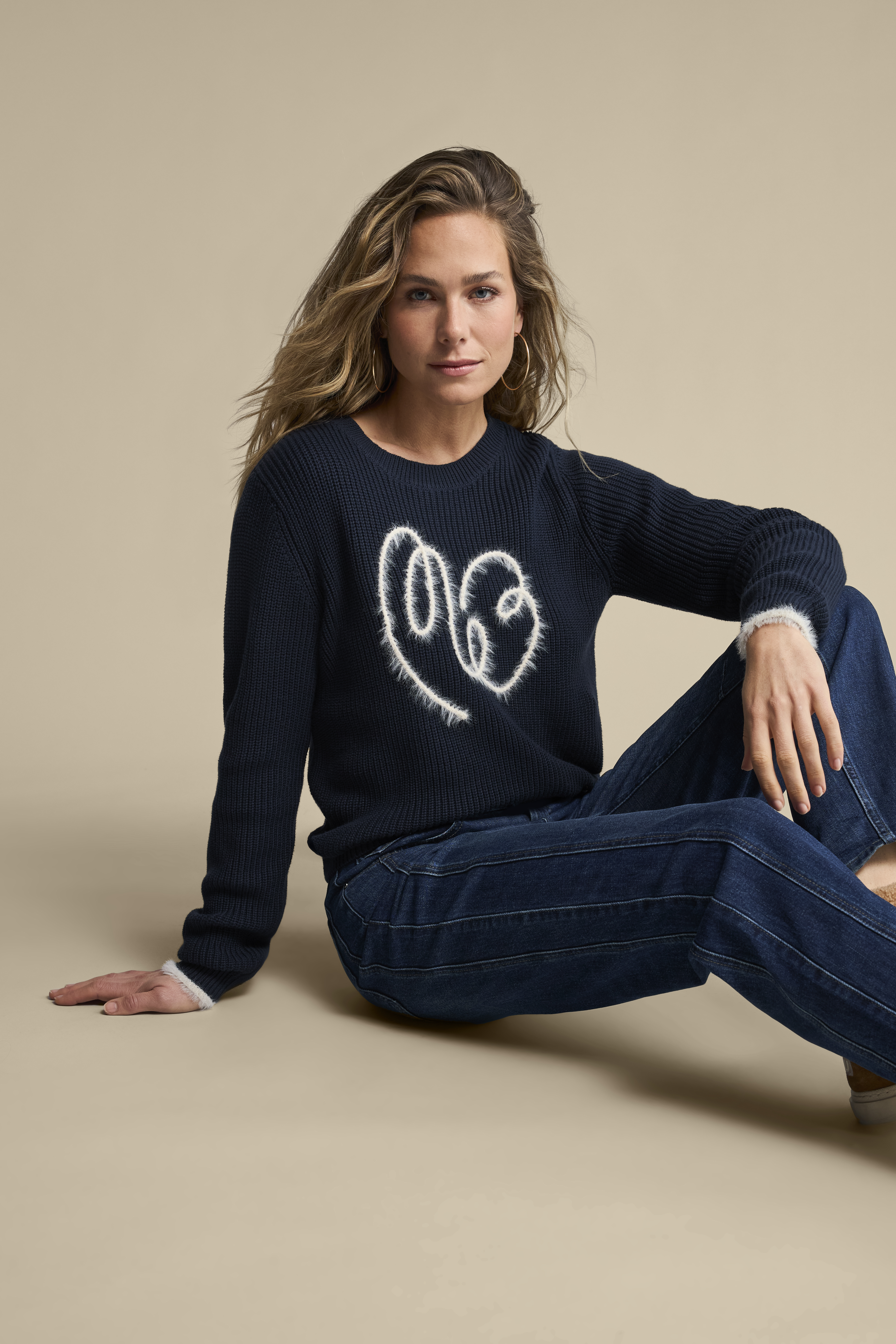 https://imagesb2c.magic-apparels.becosoft.net/articles/RB_AW26_LOOK_35(2)_SRB5139-SRB5032.jpg?qs=4659