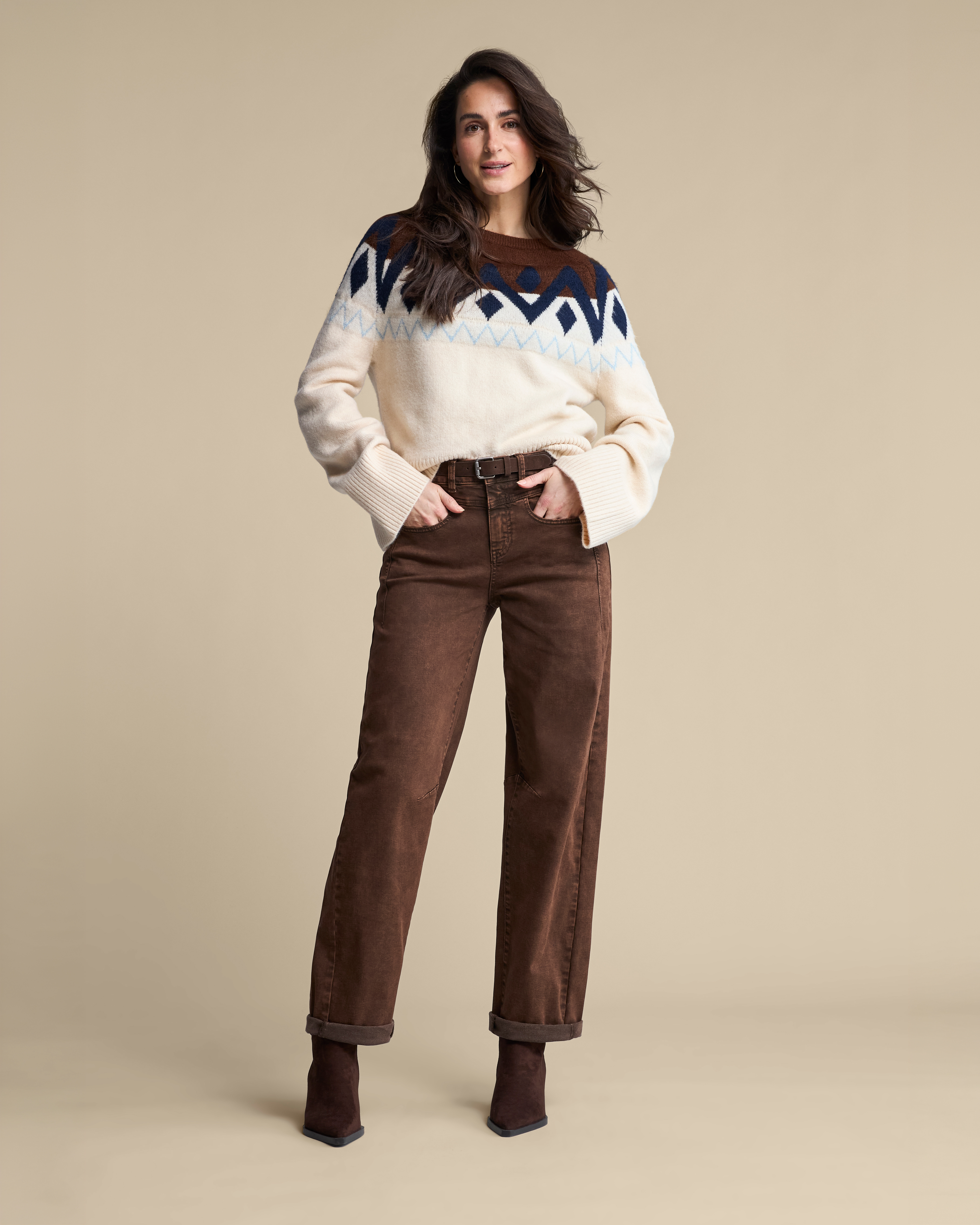https://imagesb2c.magic-apparels.becosoft.net/articles/RB_AW26_LOOK_36_1722.jpg?qs=5010