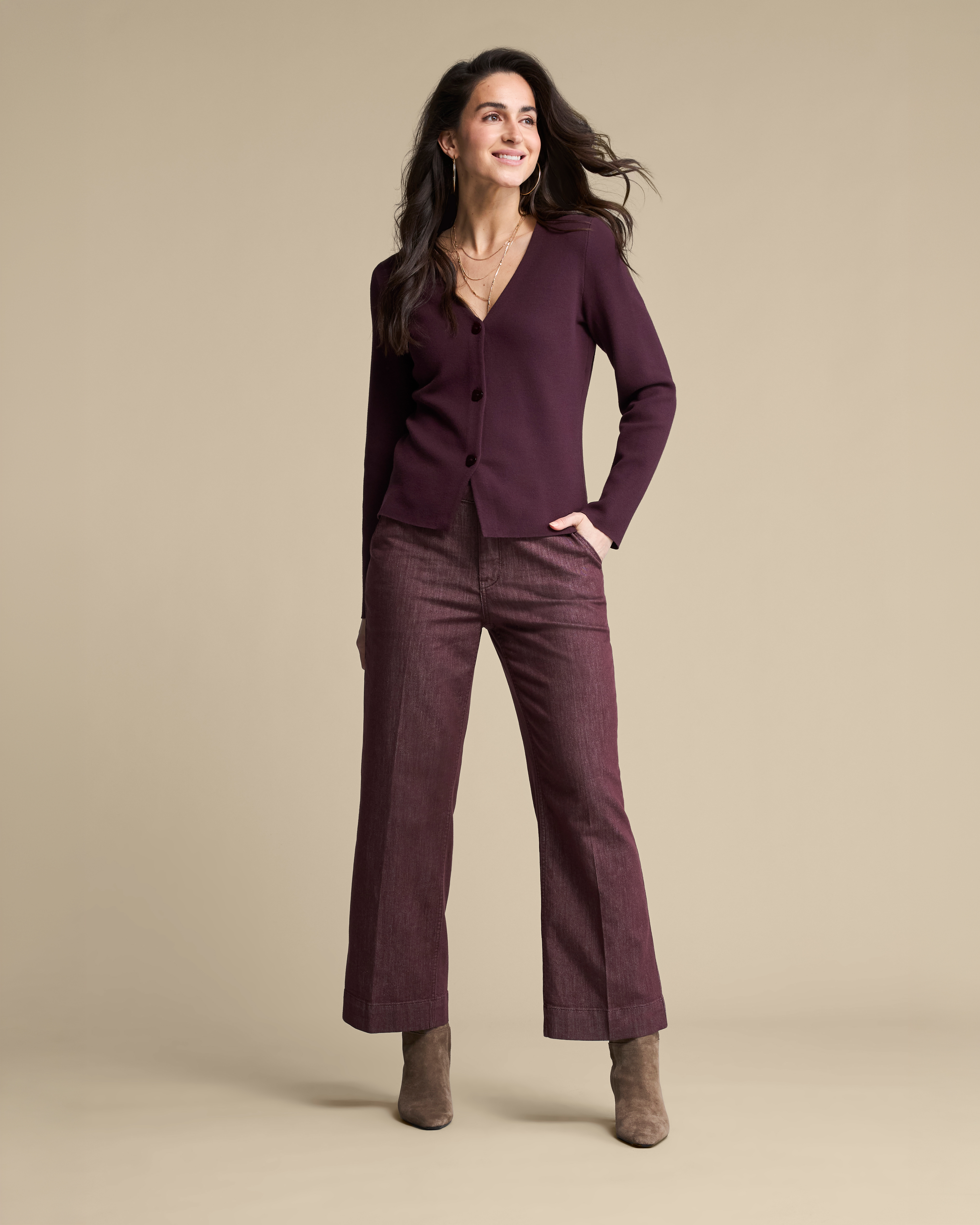 https://imagesb2c.magic-apparels.becosoft.net/articles/RB_AW26_LOOK_41_2103-5020.jpg?qs=5020