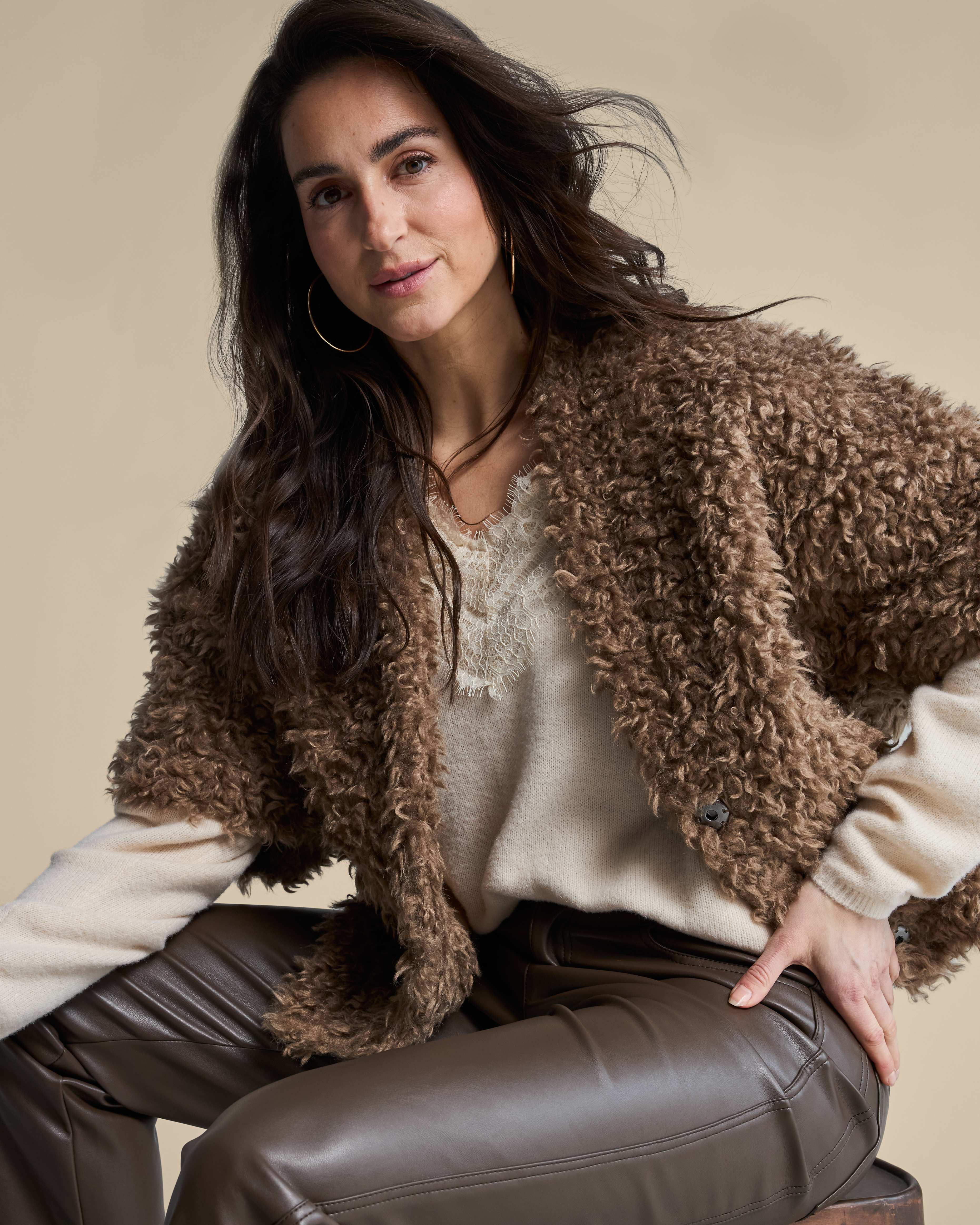 https://imagesb2c.magic-apparels.becosoft.net/articles/RB_AW26_LOOK_46_2397.jpg?qs=5089