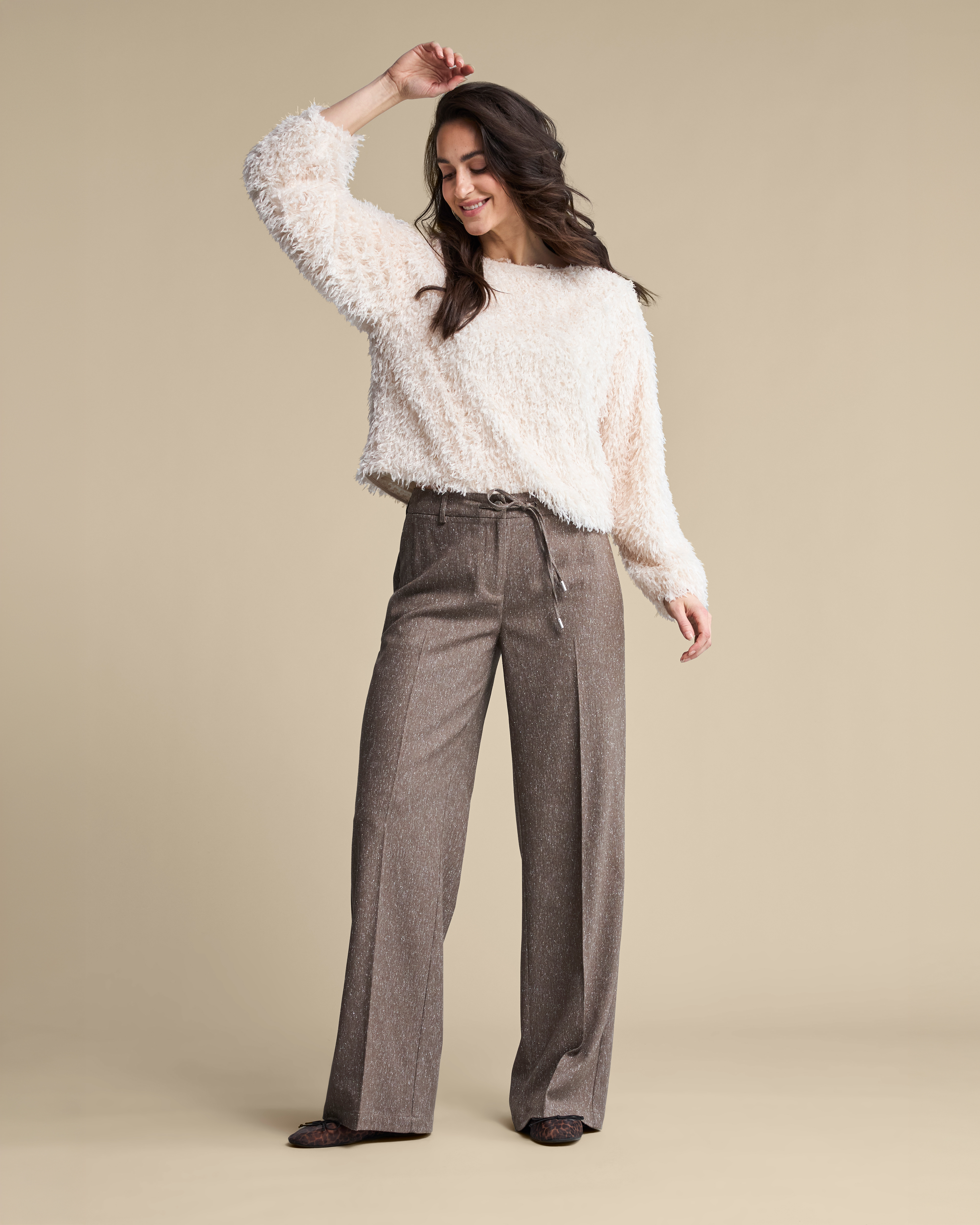 https://imagesb2c.magic-apparels.becosoft.net/articles/RB_AW26_LOOK_48_2441.jpg?height=150&width=150&scale=canvas&qs=5031
